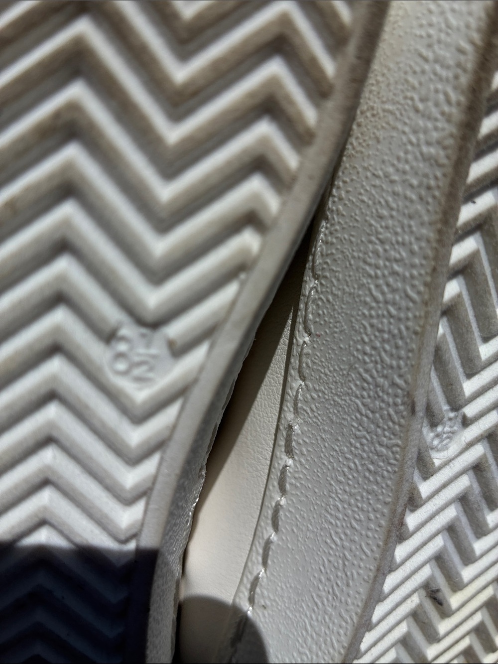 Vintage Havana White Leather Sneakers with Black Glitter Star - Picture 6 of 7
